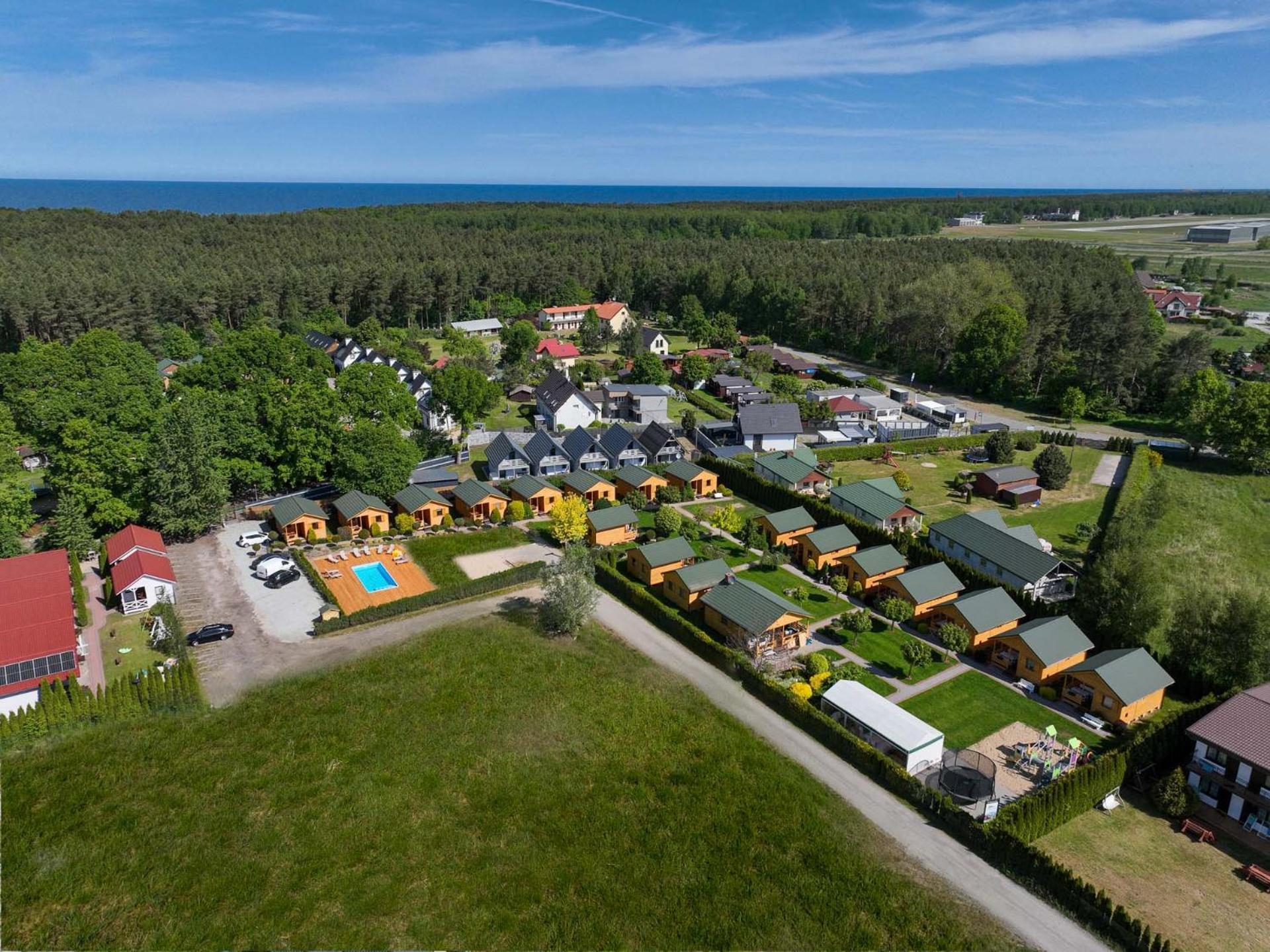 Boho Baltic Resort Боболин Екстериор снимка